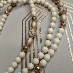 Vintage Alabaster White and Gold Triple Strand Necklace